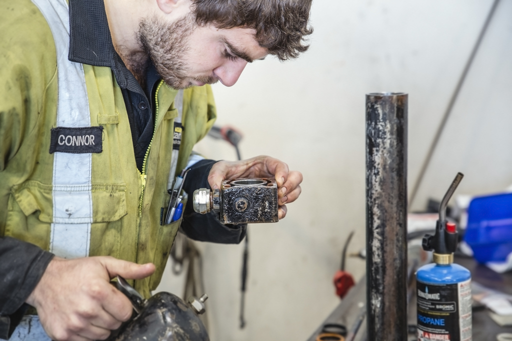 Scarlett Hydraulics - Connor